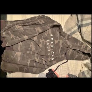 American eagle sweater